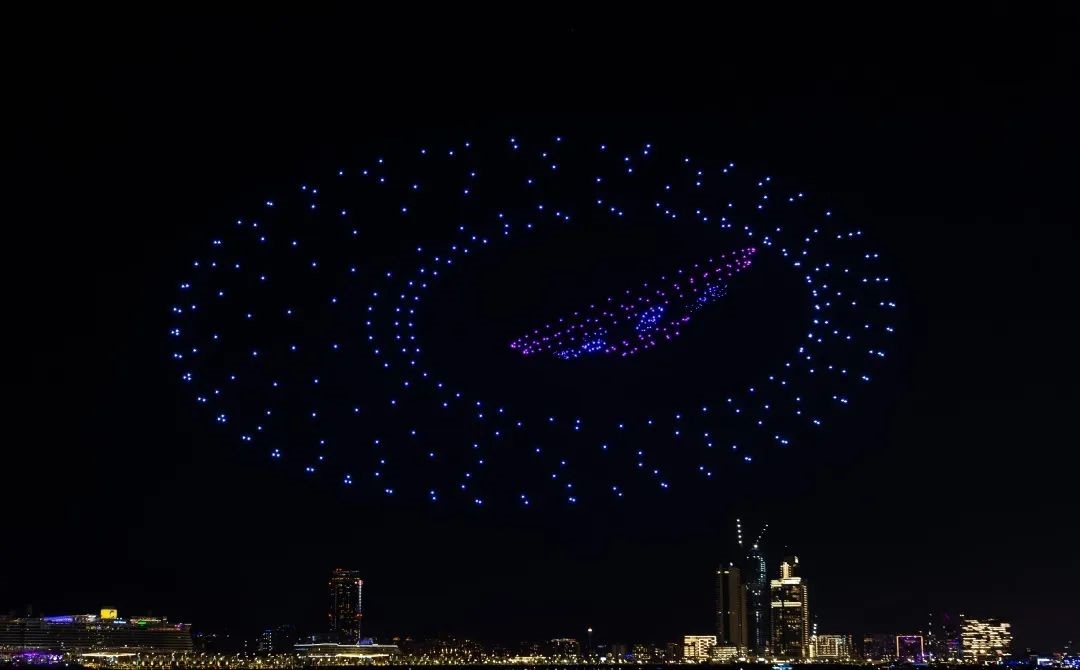 1685703820935918.jpg XPONENTIA05.jpg